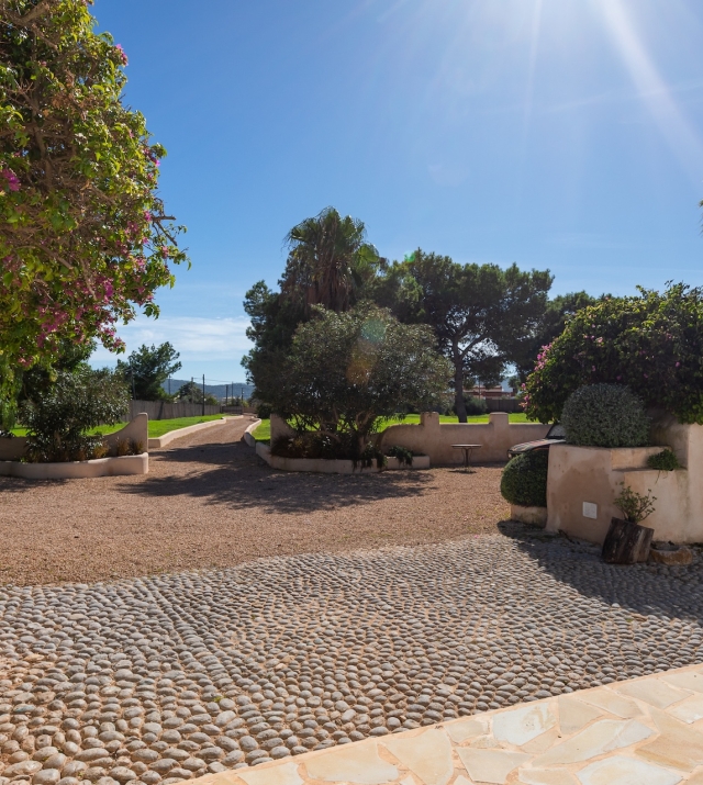 Resa Estates finca sale koop ibiza Jorge exterior 3.jpg
